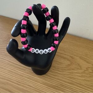 Dream Elastic Beaded Bracelet Black & Pink
